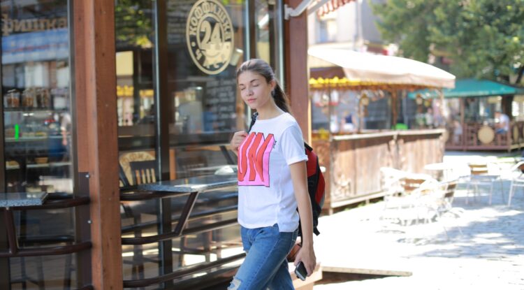 カジュアルウェアの王道!Tシャツの魅力を探る!